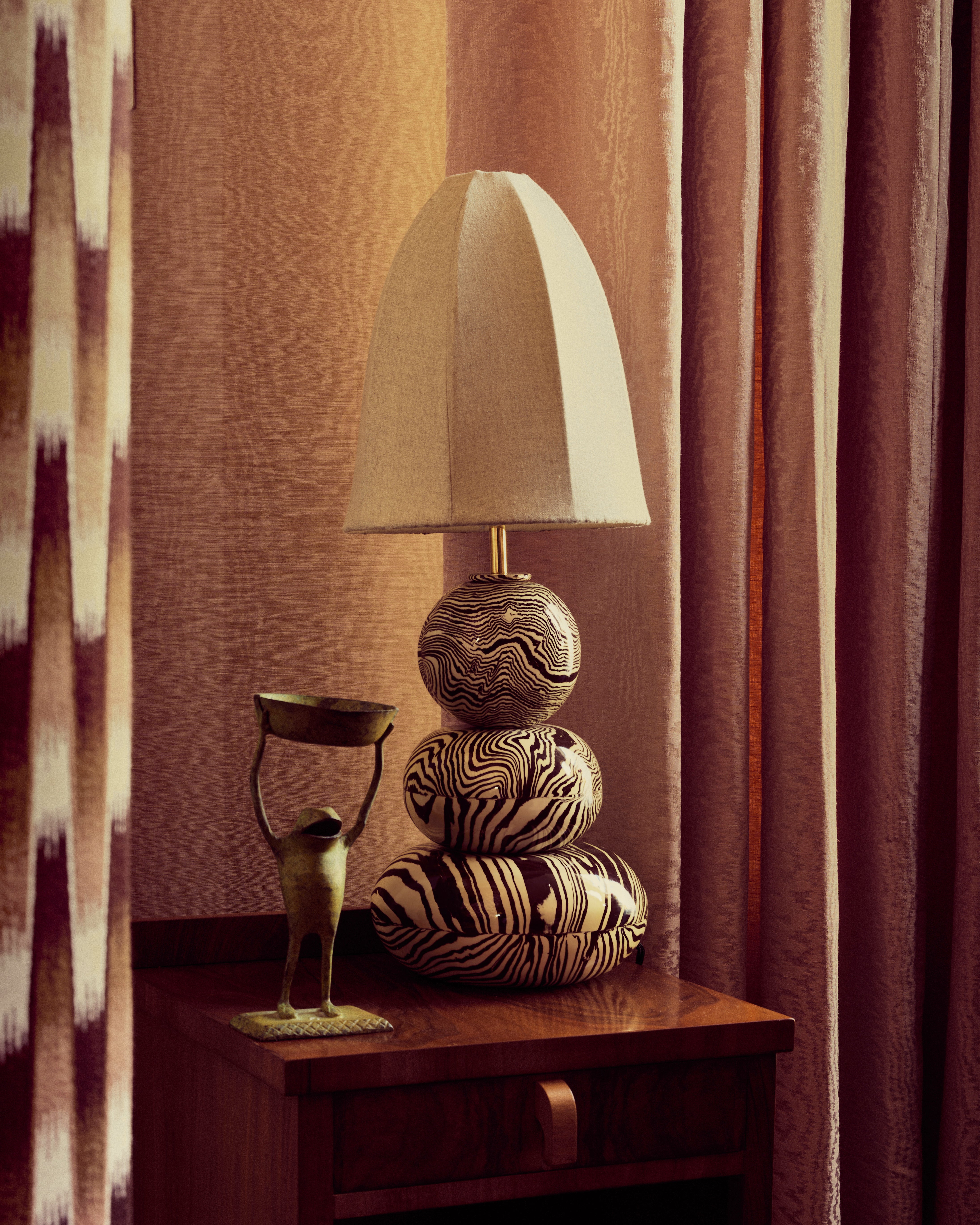 Franklyn Brown & White Table Lamp